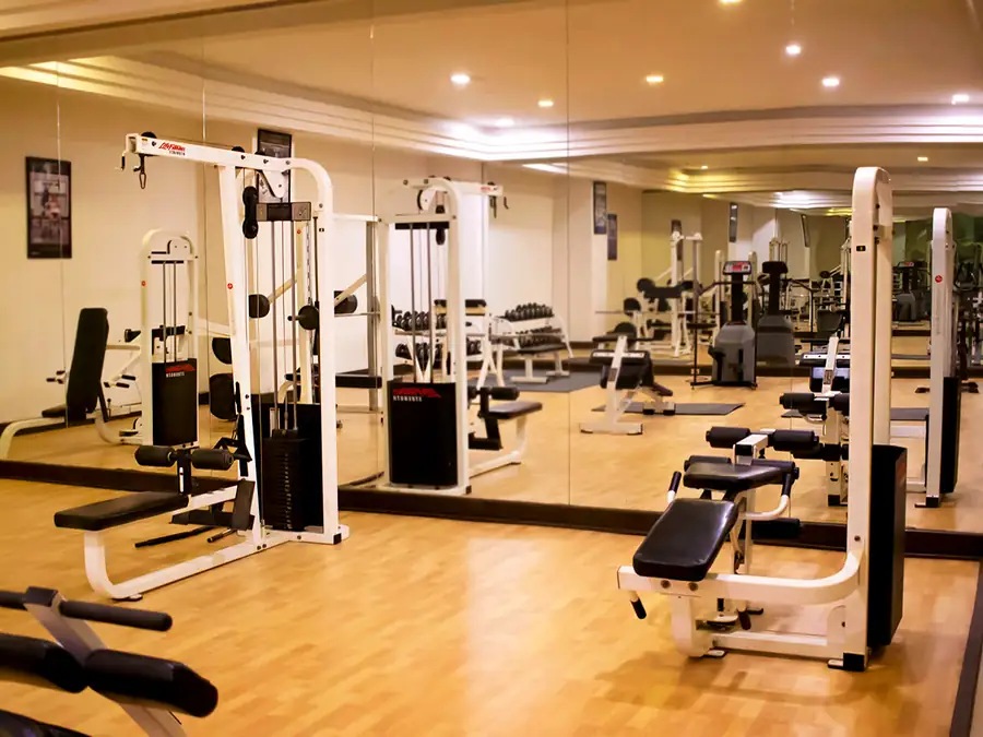 Sala de máquinas del gimnasio